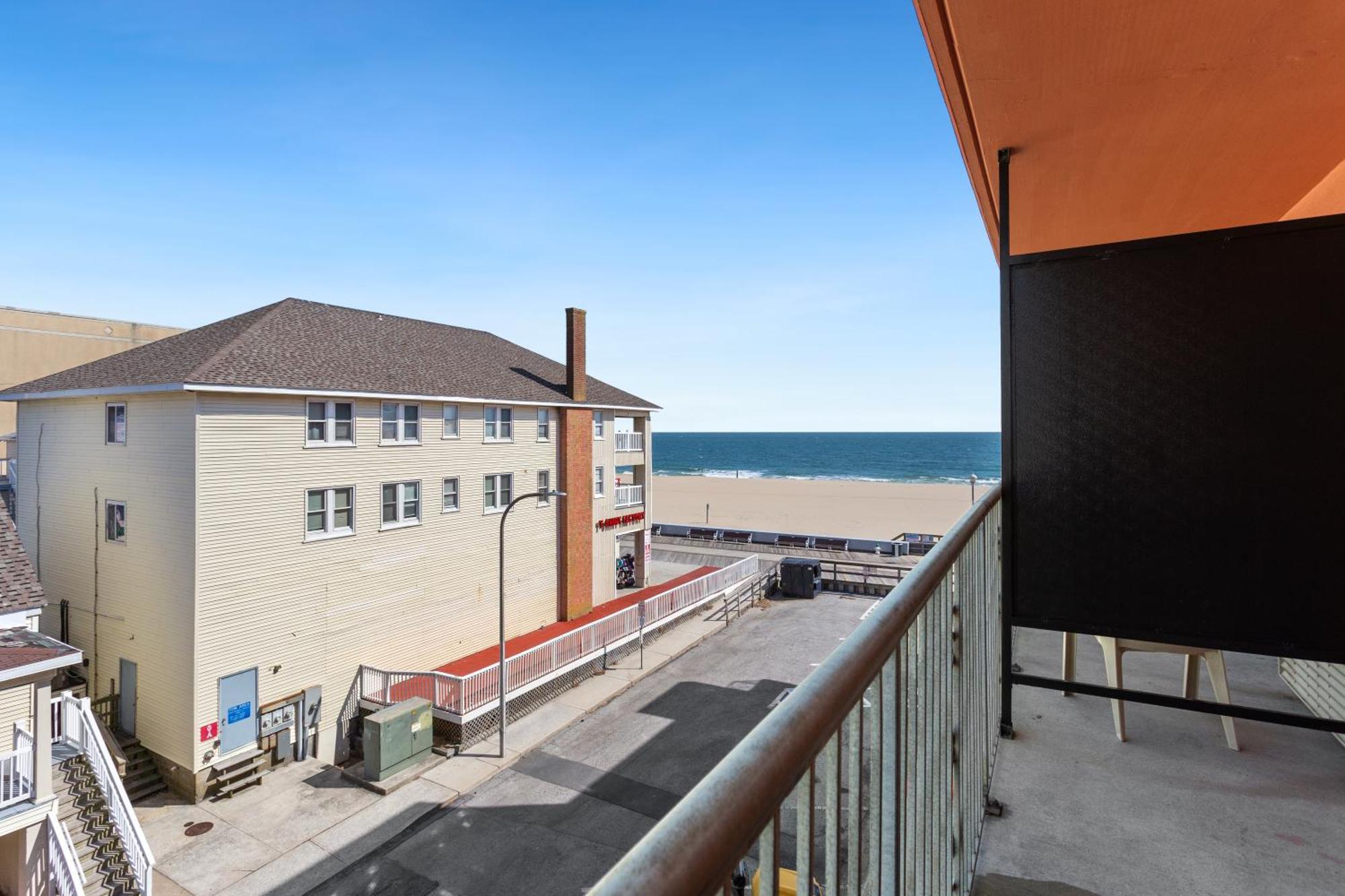 Americana Motor Inn On Boardwalk Ocean City Ngoại thất bức ảnh